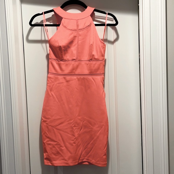 High neck Salmon Guess dress - Picture 2 of 10